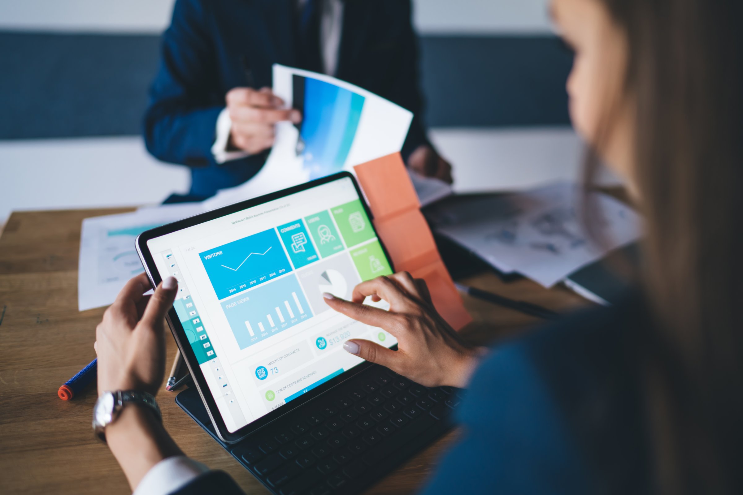 Mobile workforce management platform