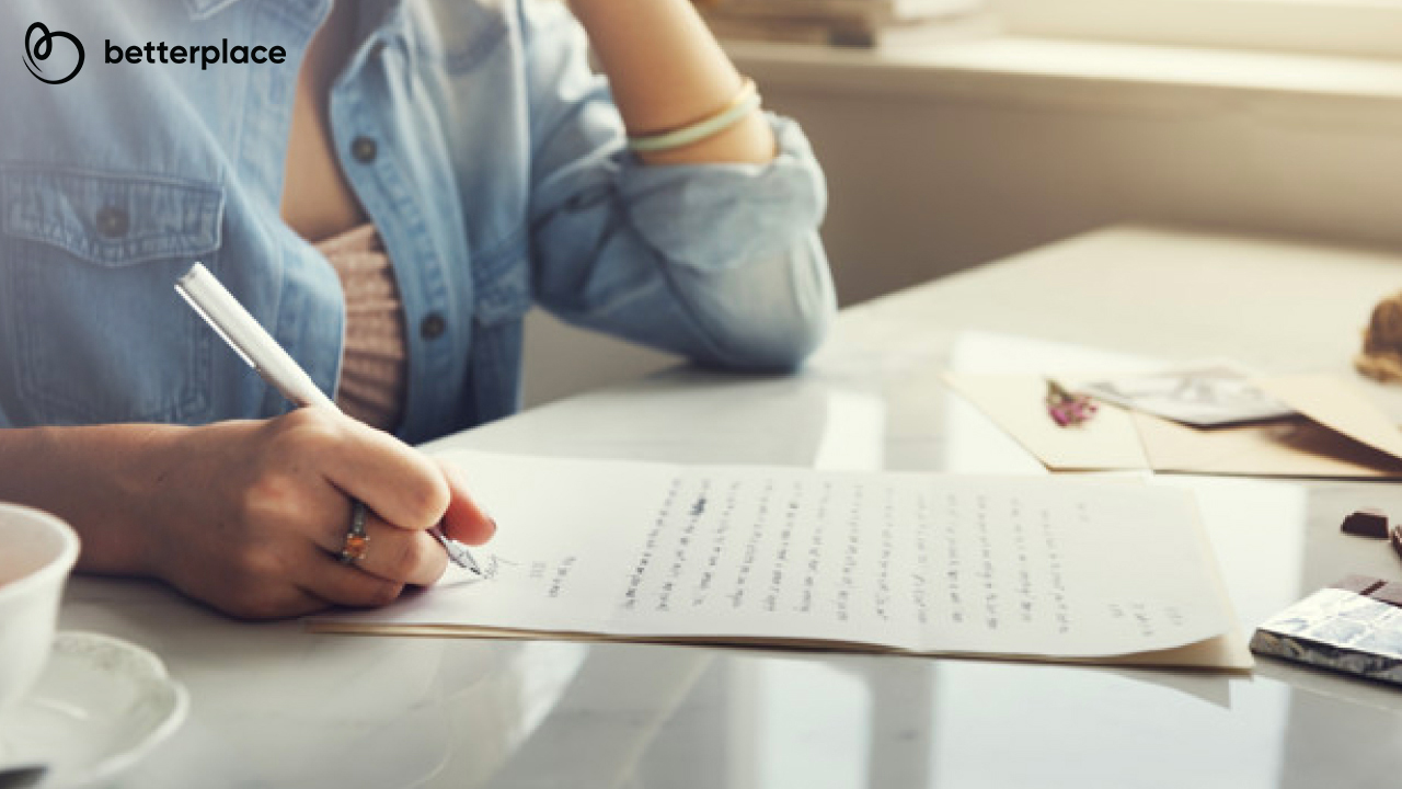 A Detailed Guide to Writing Resignation Letters (With 6 Samples)